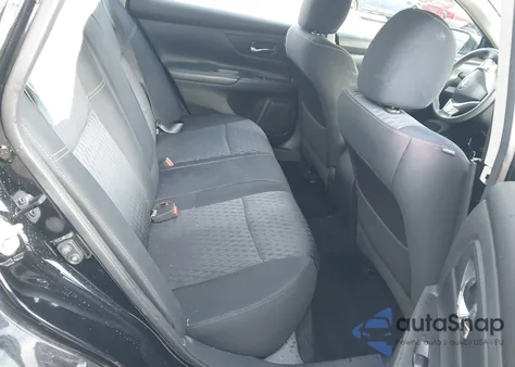 2016 Nissan Altima 2.5/2.5 S/2.5 Sl/2.5 Sr/2.5 Sv z USA, uszkodzony, nr VIN 1N4AL3AP5GN314691